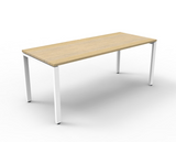 desk 1500 x 750